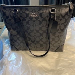 Coach shoulder bag